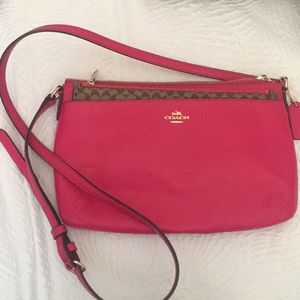 Coach crossbody pink